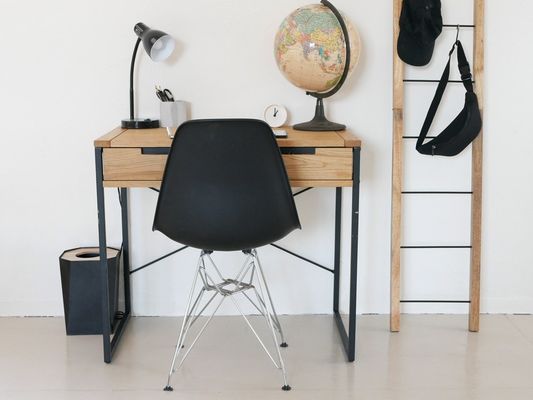 Opvouwbare metalen houten tafel voor kantoorvoorzieningen in Noord-Europese stijl