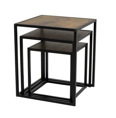Metalen meubels met modern design en luxe gouden afwerking