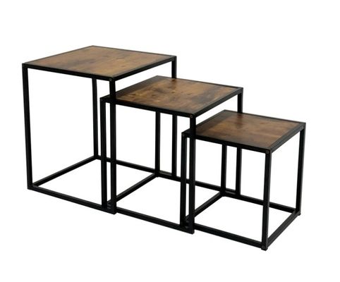 Metalen meubels met modern design en luxe gouden afwerking
