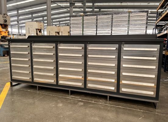 Werkplaats voor zware werktuigen Werkbank voor opslag van onderdelen voor gereedschappen