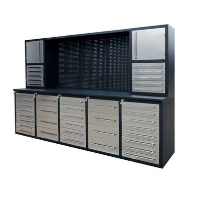 Werktuigkast met laden en werkbank voor het assembleren van koudgewalst staal