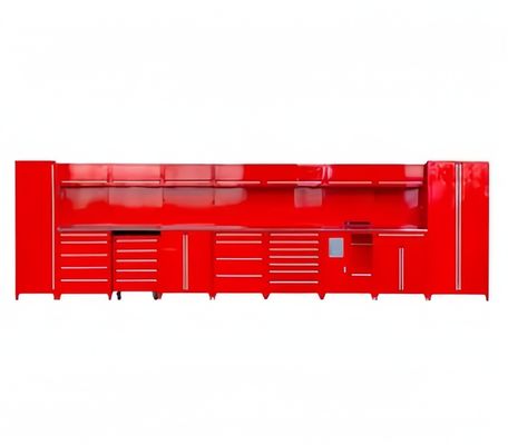 Aanpasbare garagekast met meerdere laden en een gereedschapskist met rode rollers